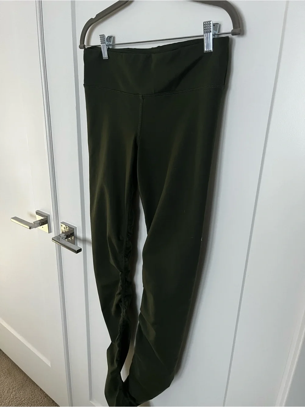 ALO Yoga Khaki Green High-Waist Ruched Leggings